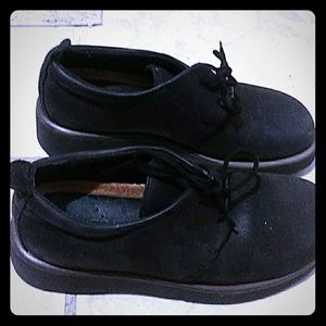 Bass womens leather shoes